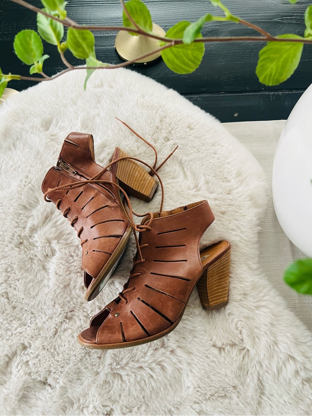 paul green Women’s Brown Lace-Up Cutout Block Heel Sandals leather NEW sz 6 US